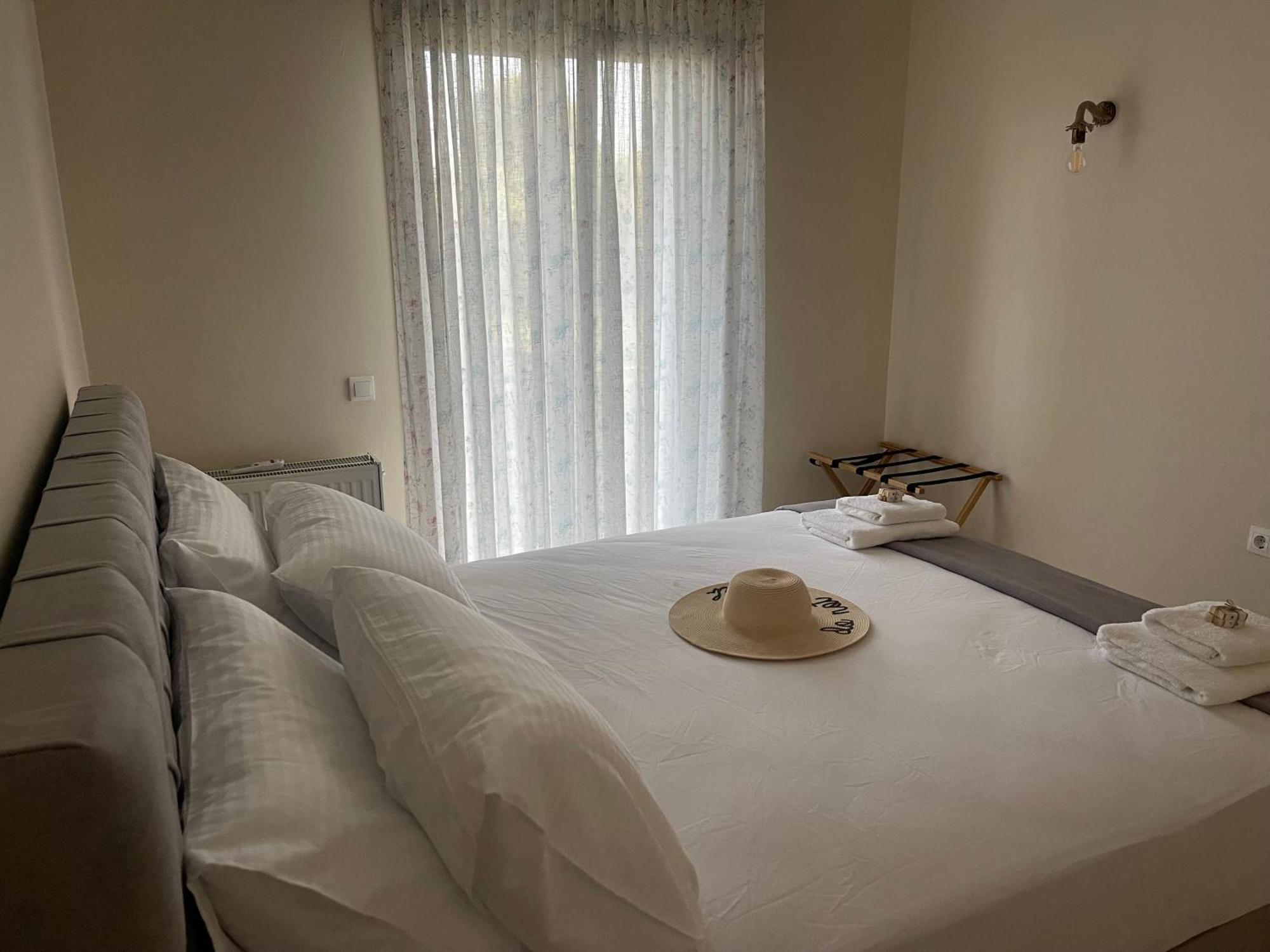 Oasis Country House Ágios Ioánnis エクステリア 写真